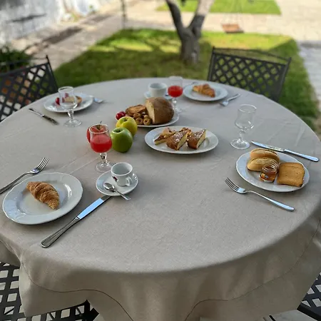 Hotel Piccola Masseria L'ovile 3*